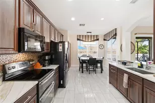 18441 New London Ave, Land O Lakes, FL 34638 - Photo 16