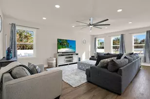 11208 Seattle Wren Ave, Weeki Wachee, FL 34614 - Photo 2