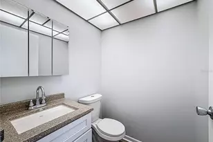 202 Bedford Trail, Sun City Center, FL 33573 - Photo 14