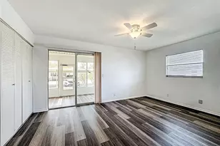 202 Bedford Trail, Sun City Center, FL 33573 - Photo 16