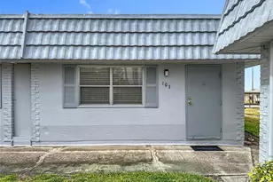 202 Bedford Trail, Sun City Center, FL 33573 - Photo 2