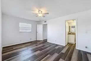 202 Bedford Trail, Sun City Center, FL 33573 - Photo 18