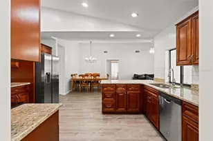 18723 Floralton Dr, Spring Hill, FL 34610 - Photo 18