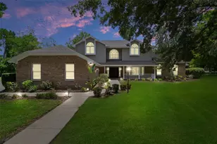 7268 Crystal Spring Run, Weeki Wachee, FL 34607 - Photo 2