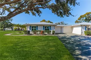 8141 Bugle Ct, Port Richey, FL 34668 - Photo 2