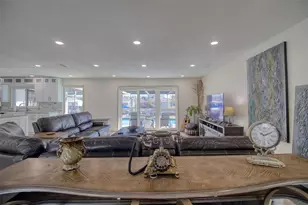 13804 Plumosa Ave, Hudson, FL 34667 - Photo 10