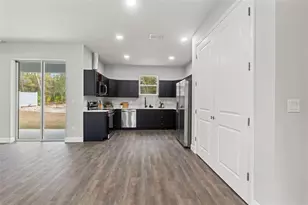 9023 Glenarm Way, Weeki Wachee, FL 34613 - Photo 16