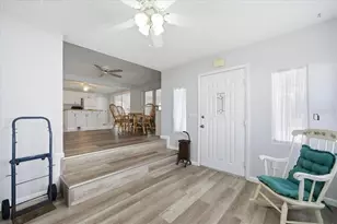 12305 Conde Dr, Brooksville, FL 34613 - Photo 2