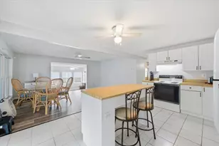 12305 Conde Dr, Brooksville, FL 34613 - Photo 14