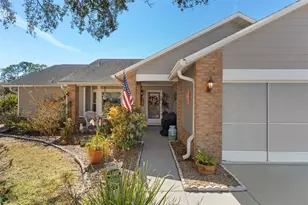 3028 Saw Mill Ln, Spring Hill, FL 34606 - Photo 2