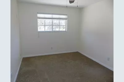 11722 Crest Creek Drive, Riverview, FL 33569 - Photo 10