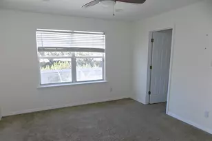 11722 Crest Creek Dr, Riverview, FL 33569 - Photo 8