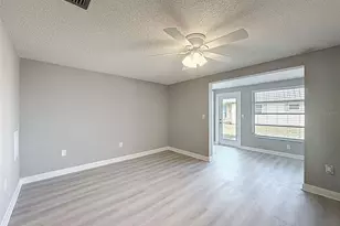 4233 Stratford Dr, New Port Richey, FL 34652 - Photo 22