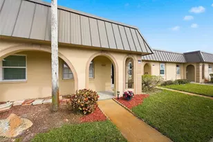 4233 Stratford Dr, New Port Richey, FL 34652 - Photo 4