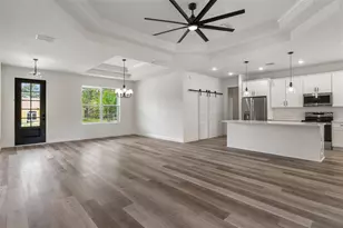 18178 Maberly Rd, Weeki Wachee, FL 34614 - Photo 10