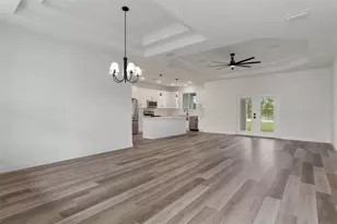 18178 Maberly Rd, Weeki Wachee, FL 34614 - Photo 6