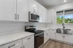18178 Maberly Rd, Weeki Wachee, FL 34614 - Photo 12