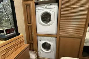 9265 Grizzly Bear Ln, Weeki Wachee, FL 34613 - Photo 10