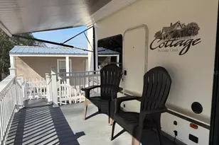 9265 Grizzly Bear Ln, Weeki Wachee, FL 34613 - Photo 14