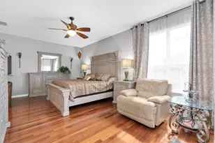 27446 Kirkwood Cir, Wesley Chapel, FL 33544 - Photo 20