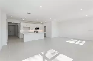 778 Emerald Grv Dr, Apopka, FL 32703 - Photo 2