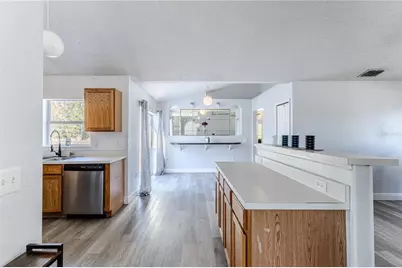 5437 Freeport Drive, Spring Hill, FL 34606 - Photo 6