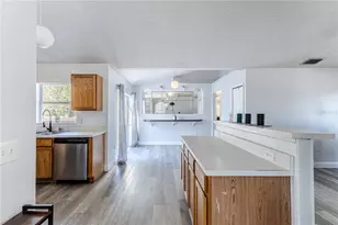 5437 Freeport Dr, Spring Hill, FL 34606 - Photo 6