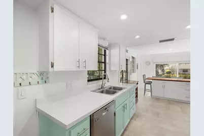 6580 Brambleleaf Drive, Spring Hill, FL 34606 - Photo 20