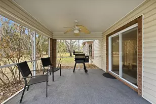 132 Forest Wood Ct, Spring Hill, FL 34609 - Photo 32