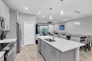 19421 Monarch Wind Way, Lutz, FL 33558 - Photo 4