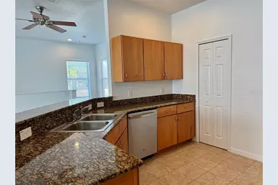 21007 Sunpoint Way #202, Lutz, FL 33558 - Photo 10