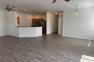 21007 Sunpoint Way, Lutz, FL 33558 - Photo 6