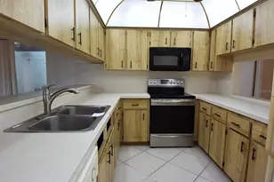 5645 Hamilton Harbor Dr, New Port Richey, FL 34652 - Photo 10