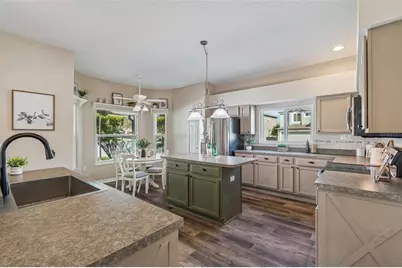 1744 Mapleleaf Boulevard, Oldsmar, FL 34677 - Photo 32