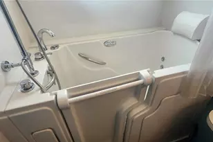 3229 Tiki Dr, Holiday, FL 34691 - Photo 4