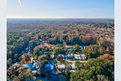 6439 Theresa Avenue, Weeki Wachee, FL 34607 - Photo 44