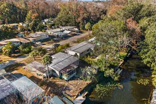 6439 Theresa Ave, Weeki Wachee, FL 34607 - Photo 38