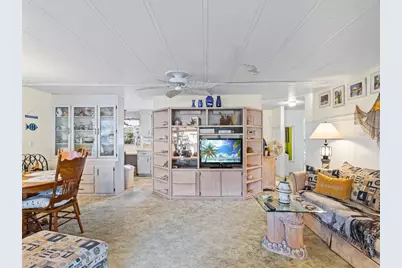 6439 Theresa Avenue, Weeki Wachee, FL 34607 - Photo 14