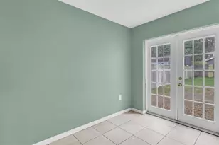 6708 Medlar Dr, New Port Richey, FL 34653 - Photo 12