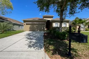 11603 Bathgate Ct, New Port Richey, FL 34654 - Photo 2