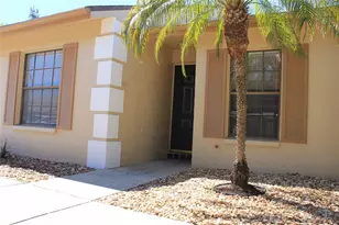 4752 Sunny Loop Loop, Holiday, FL 34690 - Photo 2