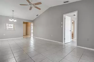 4752 Sunny Loop Loop, Holiday, FL 34690 - Photo 6