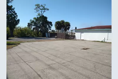 13923 Old Dixie Highway, Hudson, FL 34667 - Photo 4
