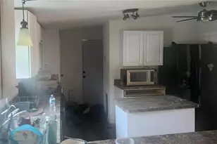 17618 Haddock Dr, Spring Hill, FL 34610 - Photo 4