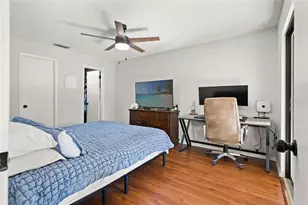 8006 Picketts Ct, Weeki Wachee, FL 34613 - Photo 18