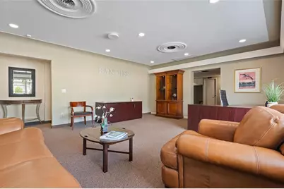 600 E Tarpon Avenue, Tarpon Springs, FL 34689 - Photo 12