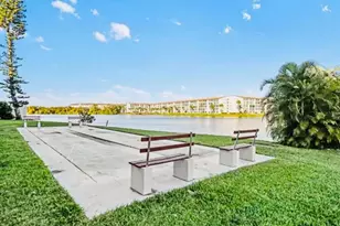 3710 Lake Bayshore Dr, Bradenton, FL 34205 - Photo 26