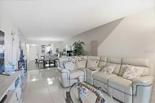 3710 Lake Bayshore Dr, Bradenton, FL 34205 - Photo 10