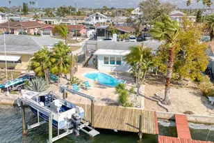 13525 Maria Dr, Hudson, FL 34667 - Photo 4