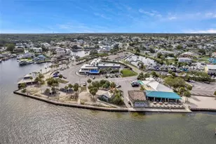 13525 Maria Dr, Hudson, FL 34667 - Photo 32